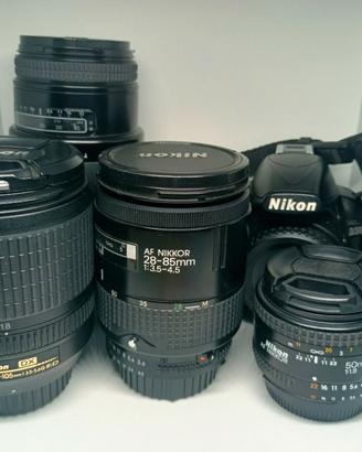 Nikon D3100 + obiettivi