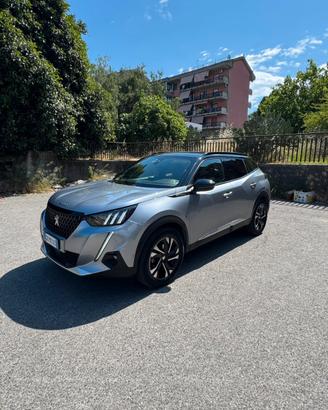 Peugeot 2008 GT line 1.5 bluehdi