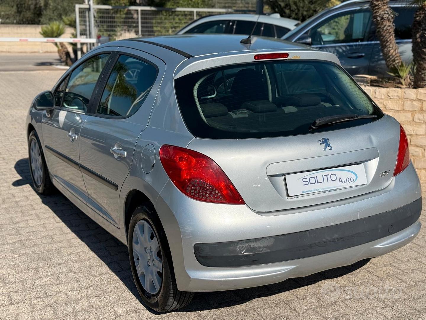 Peugeot 207 2008 photo 4