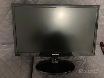 TV Samsung 22 POLLICI LED