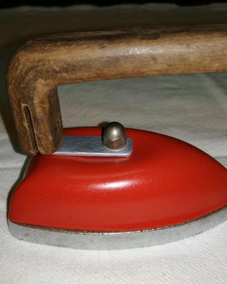 Mini ferro da stiro vintage