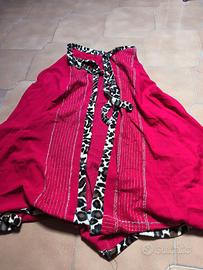 Mantello rosso costume di Carnevale bordo leoparda