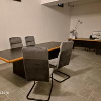 Locale diviso in stanze zona Quartello