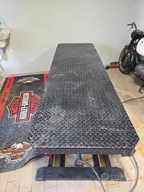 Ponte alza moto idraulivo