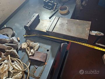 morsa x fresatrice o trapano  a colonn̈a