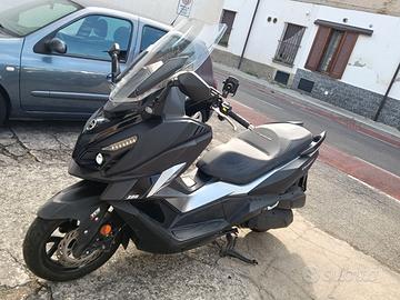 SYM Cruisym 300 - 2023 - 14.743 km - ABS+TCS