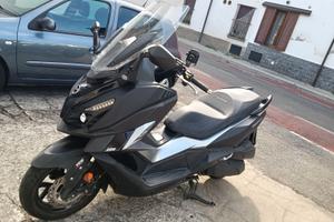 SYM Cruisym 300 - 2023 - 14.743 km - ABS+TCS