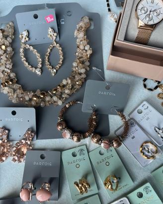 Stock bigiotteria parfois 300000 pz (zara)