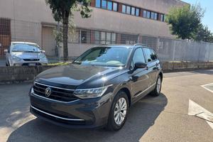 VOLKSWAGEN Tiguan 2.0 TDI 150 CV SCR DSG Life