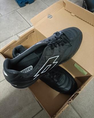 scarpe da calcetto Nuove 