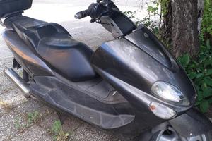 scooter  jamaha 