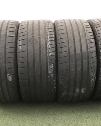 Gomme Bridgestone Potenza 235 35 19 estate
