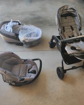 Passeggino Trio Cam il mondo del bambino