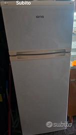 Frigorifero  media grandezza 