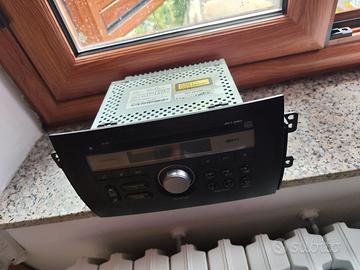 Stereo originale Fiat 16 2007 perfettamente funz