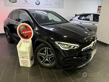 MERCEDES-BENZ GLA 200 d Automatic Premium