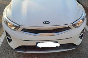 Auto come nuova ancora in garanzia x 2 anni