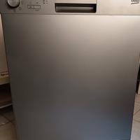 lavastoviglie classe A  libera installazione.