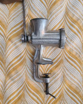 Tritacarne manuale vintage Tre Spade
