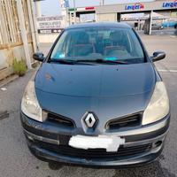 Renault clio 3 serie