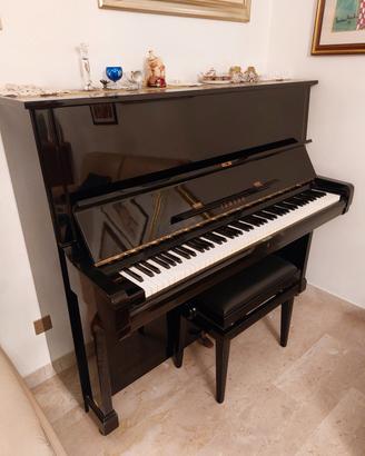 pianoforte a muro Yamaka 
