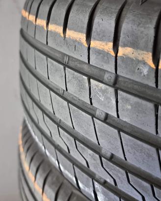 4 Pneumatici 205/55 R17 Firestone Roadhawk