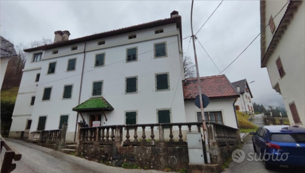 Casa bifamiliare in montagna