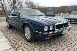 Jaguar XJ6 Executive