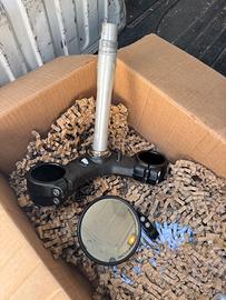 Piastra Forcelle Triumph T2044093 fine corsa rotto