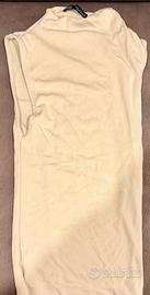 Top in lana senza maniche di colore beige Zara