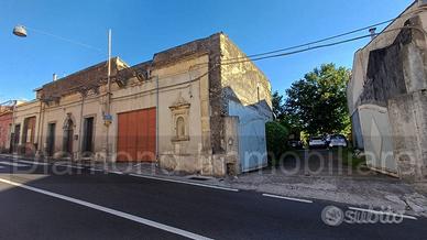 Casa singola con cortile e garage Piedimonte Etneo
