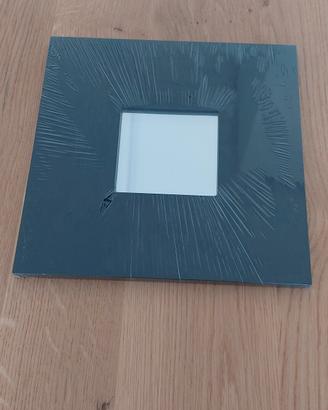 Quadro Ikea nero con specchio