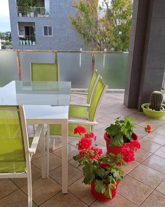 Tavolo e 6 sedie da giardino Papillon