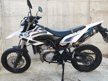 Yamaha WR 125 - 2014