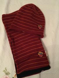 Completo sciarpa cappello AS ROMA