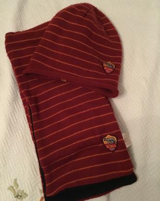Completo sciarpa cappello AS ROMA