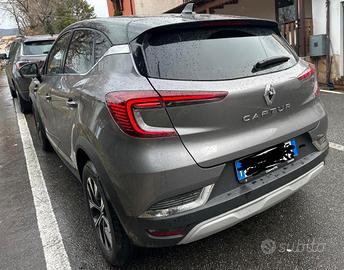 Renault Captur 1.3 140cv myld hybrid