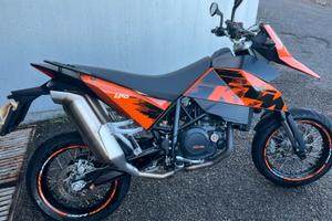 Ktm 690 sm FRIZIONE APPENA FATTA