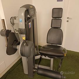 leg extension Technogym Med