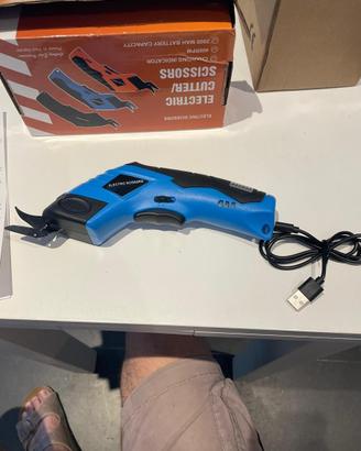 Forbici elettriche e manuali