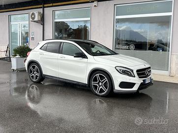 Mercedes GLA 220 CDI 4MATIC  Premium
