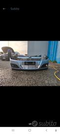 paraurto opel astra 
