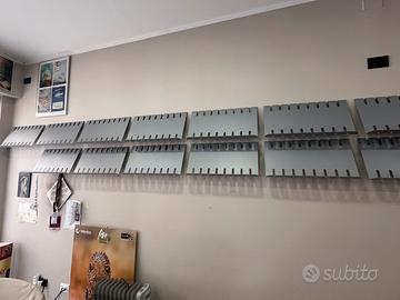 Portariviste cataloghi da parete in metallo