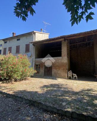CASA INDIPENDENTE A ISOLA SANT'ANTONIO