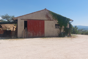 Ricovero animali, box, garage o deposito