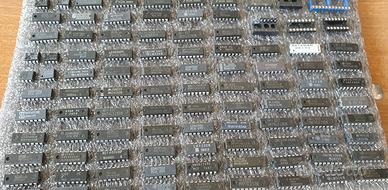 materiale elettronico 