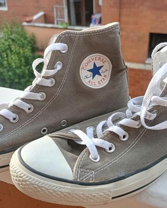 Converse all Stars