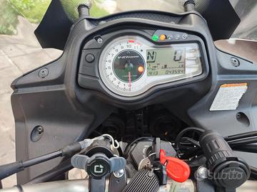 Suzuki v strom 650