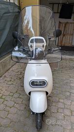 Scooter elettrico 50-2021 batteria OK 