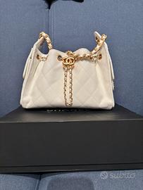 Borsa Chanel 25 mini bianca
